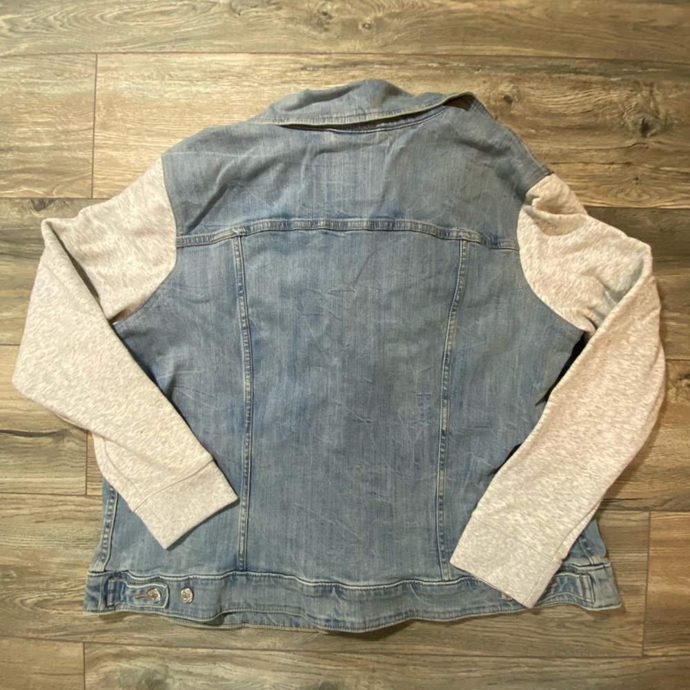 Levi Jacket - image 3